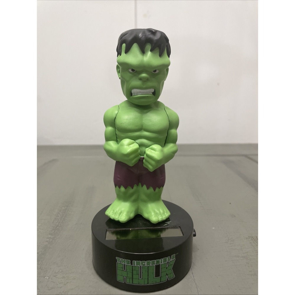 Hulk Officially Licensed Solar Powered Stylized Body Knocker